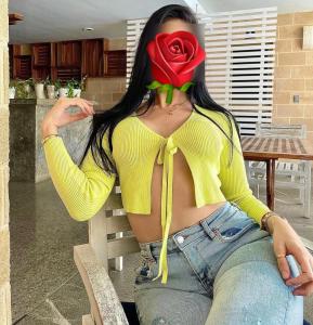611296466: Chica busca chico en La Coruña