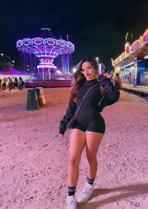 643767351: Chica busca chico en Las Palmas