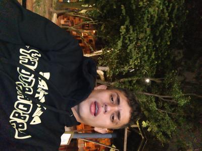 607905149: Chico busca chica en Zaragoza