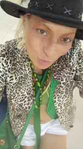 641134090: Chica busca chico en Zaragoza