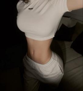 612474066: Chica busca chico en Madrid