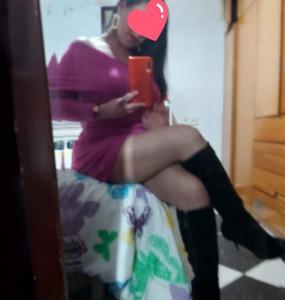 658219800: Chica busca chico en Sevilla
