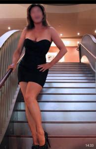 657698442: Chica busca chico en Barcelona