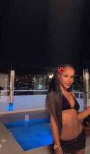 632386981: Chica busca chico en Barcelona