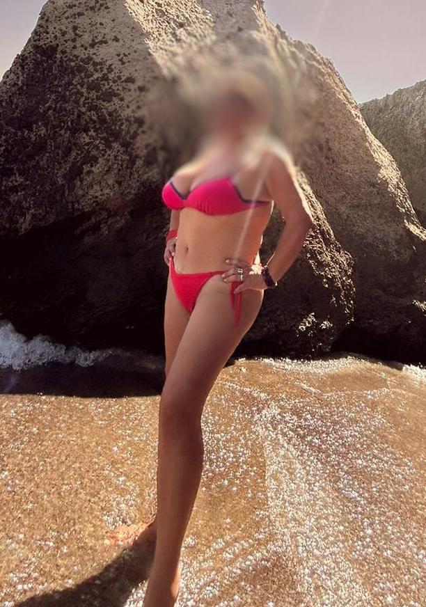 670280902: Chica busca chico en Madrid