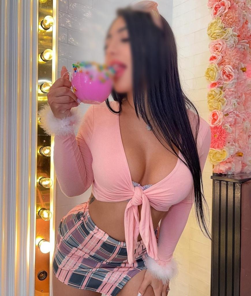 Chica busca chico en Mallorca: Chica busca chico