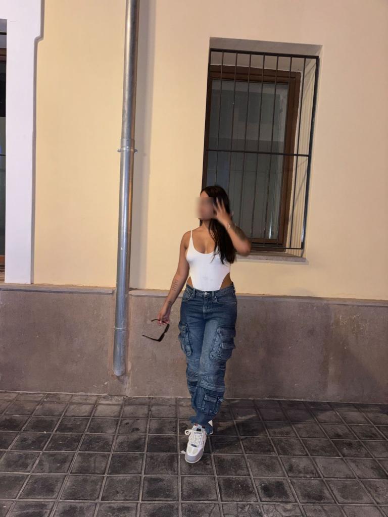 Chica busca chico en Castellón: 