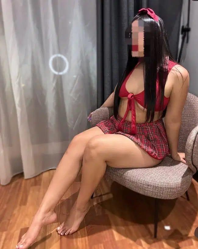 Chica busca chico en Cádiz: 