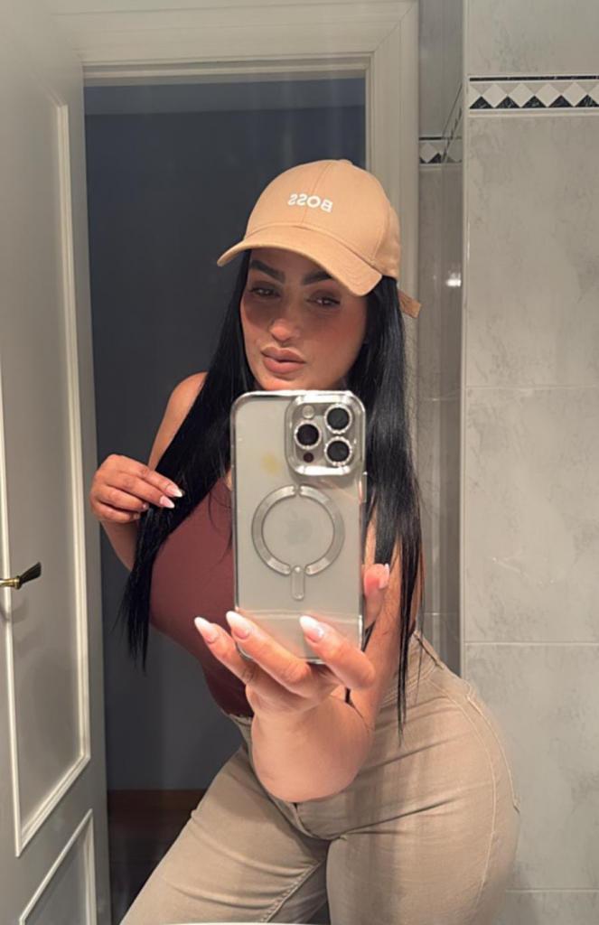 Chica busca chico en La Rioja: 