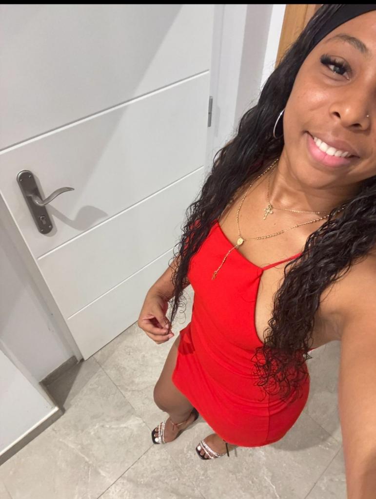 Chica busca chico en Alicante: 