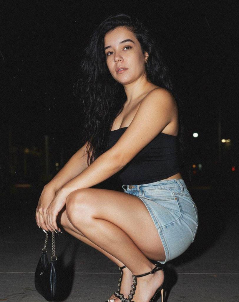 Chica busca chico en Valencia: 