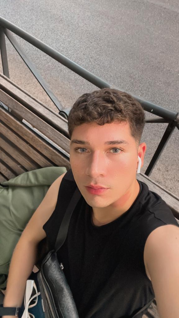 Chico busca chica en Madrid: 