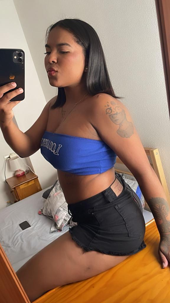 611546803: Chica busca chico en Valencia
