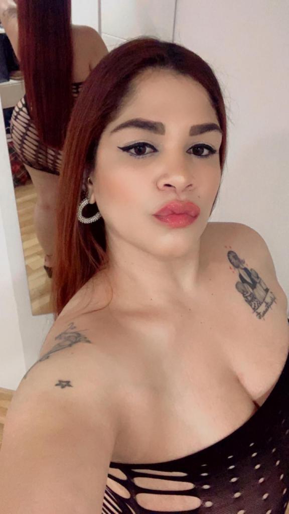 Chica busca chico en Barcelona: 