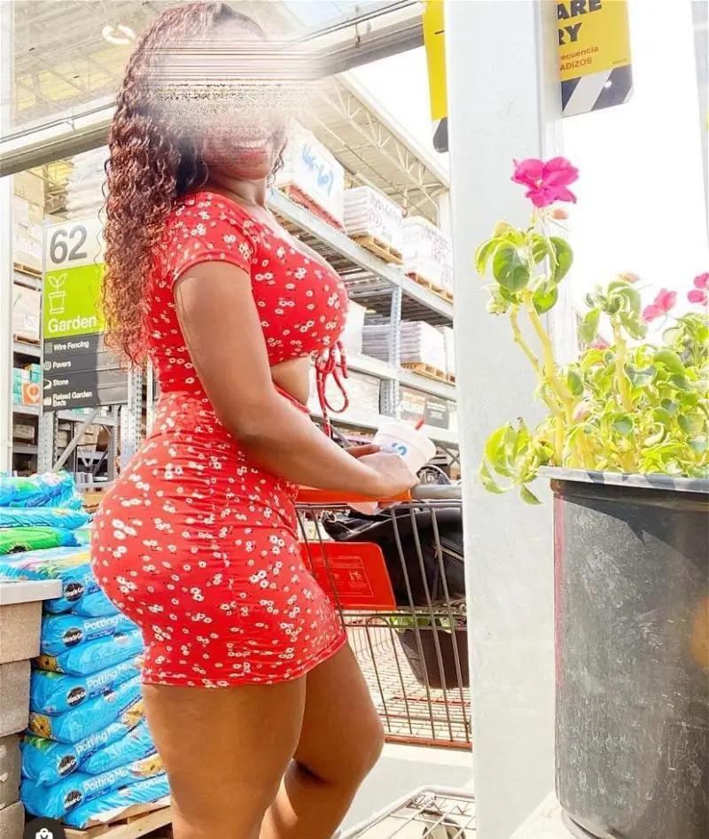 Chica busca chico en Cádiz: 