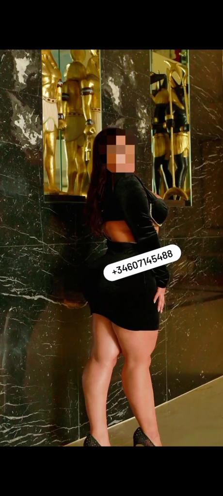 Chica busca chico en Alicante: 