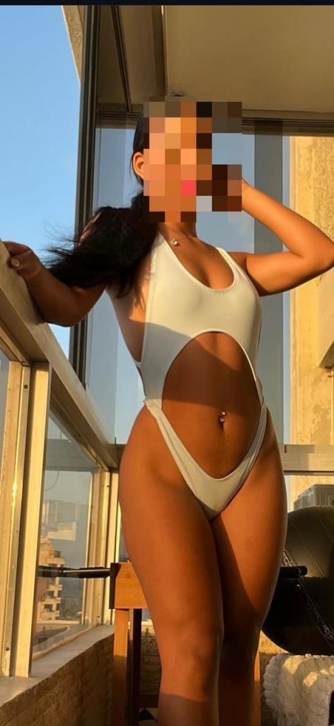 Chica busca chico en Cádiz: 
