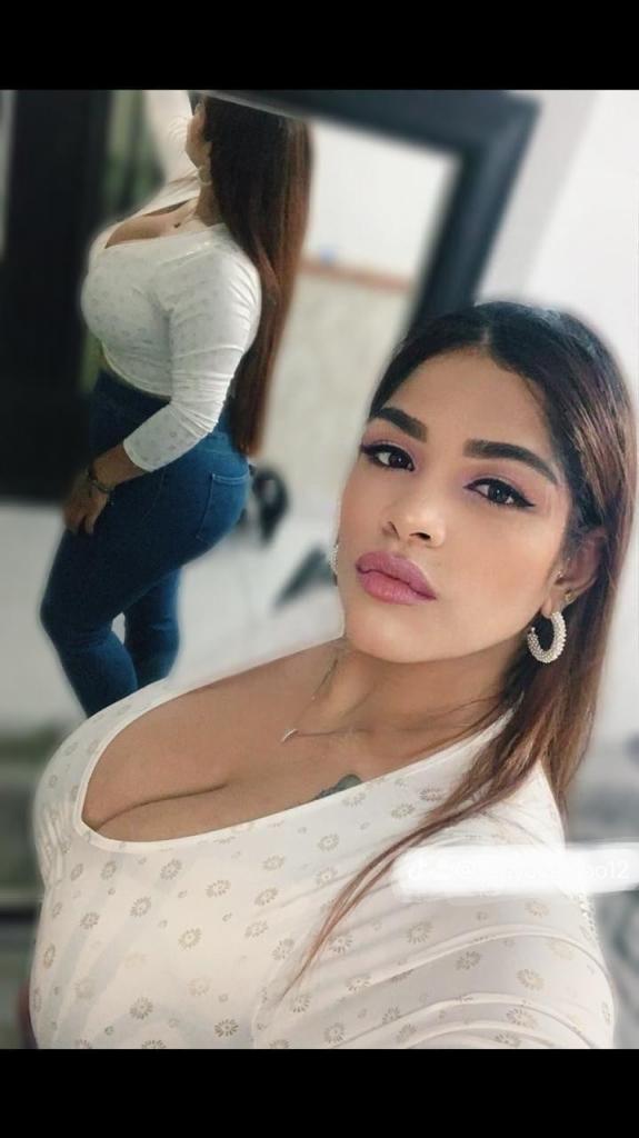 Chica busca chico en Barcelona: 