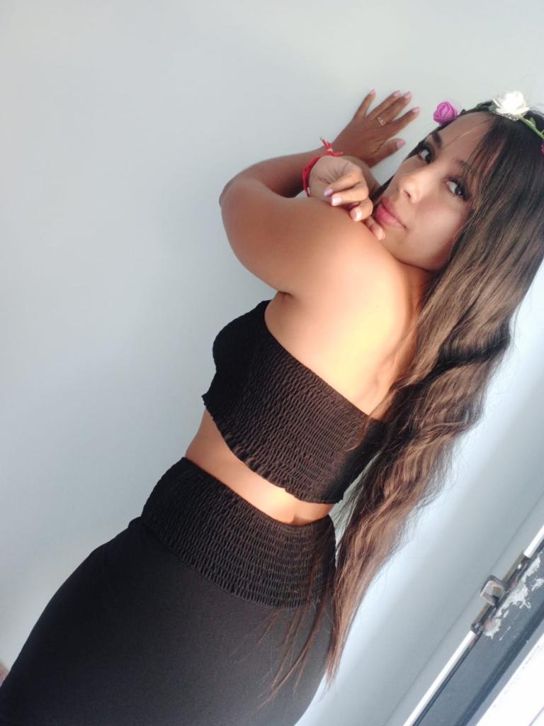 Chica busca chico en Cádiz: 