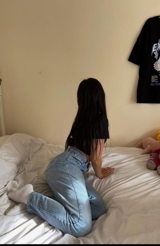 Chica busca chico en Sevilla: 