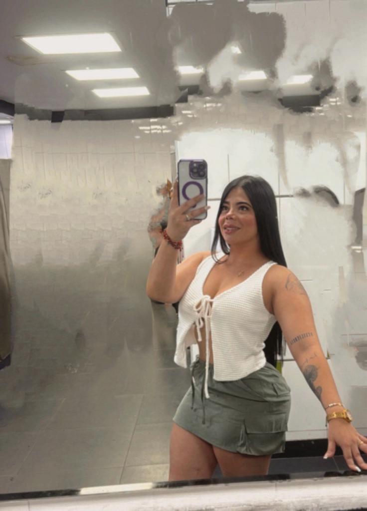 Chica busca chico en Sevilla: 