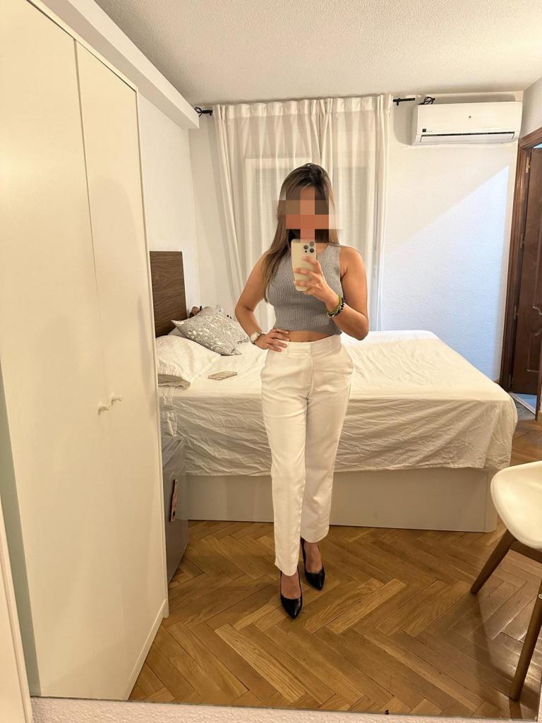 Chica busca chico en Almería: 