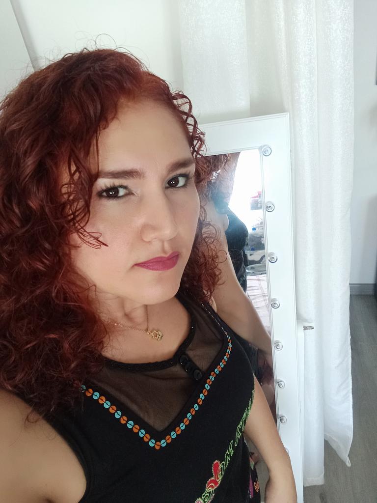 Chica busca chico en Cantabria: 