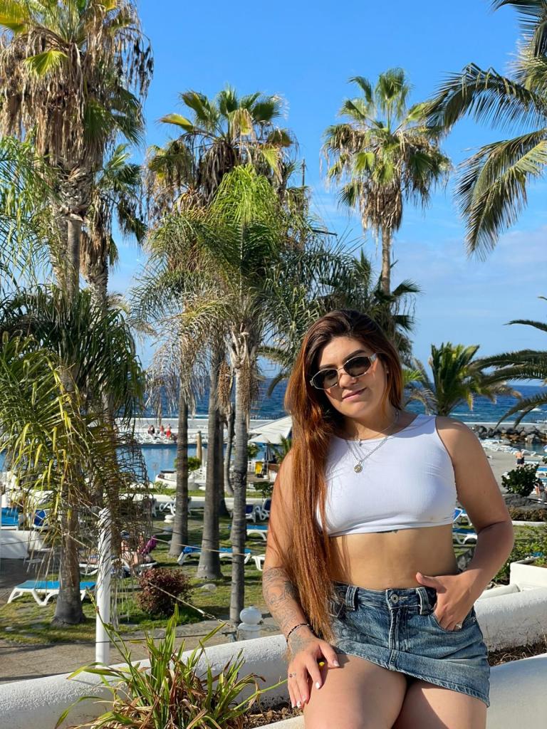 Chica busca chico en Tenerife: Chica busca chico