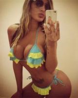 641426799: Chica busca chico en Madrid