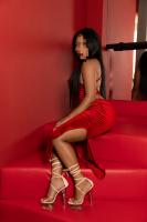 613108270: Chica busca chico en Barcelona