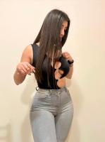 623314246: Chica busca chico en Barcelona
