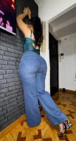 617725569: Chica busca chico en Madrid