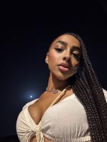 652182827: Chica busca chico en Barcelona