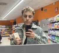662457376: Chico busca chica en Lérida