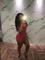 643927803: Chica busca chico en Madrid