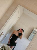 631707403: Chica busca chico en Barcelona