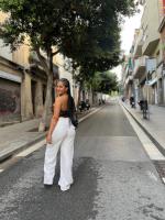 647358933: Chica busca chico en Barcelona