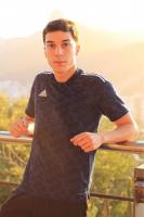 664554548: Chico busca chica en Madrid