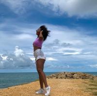 672485363: Chica busca chico en Cádiz