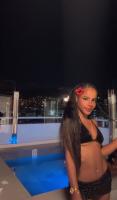 632386981: Chica busca chico en Barcelona