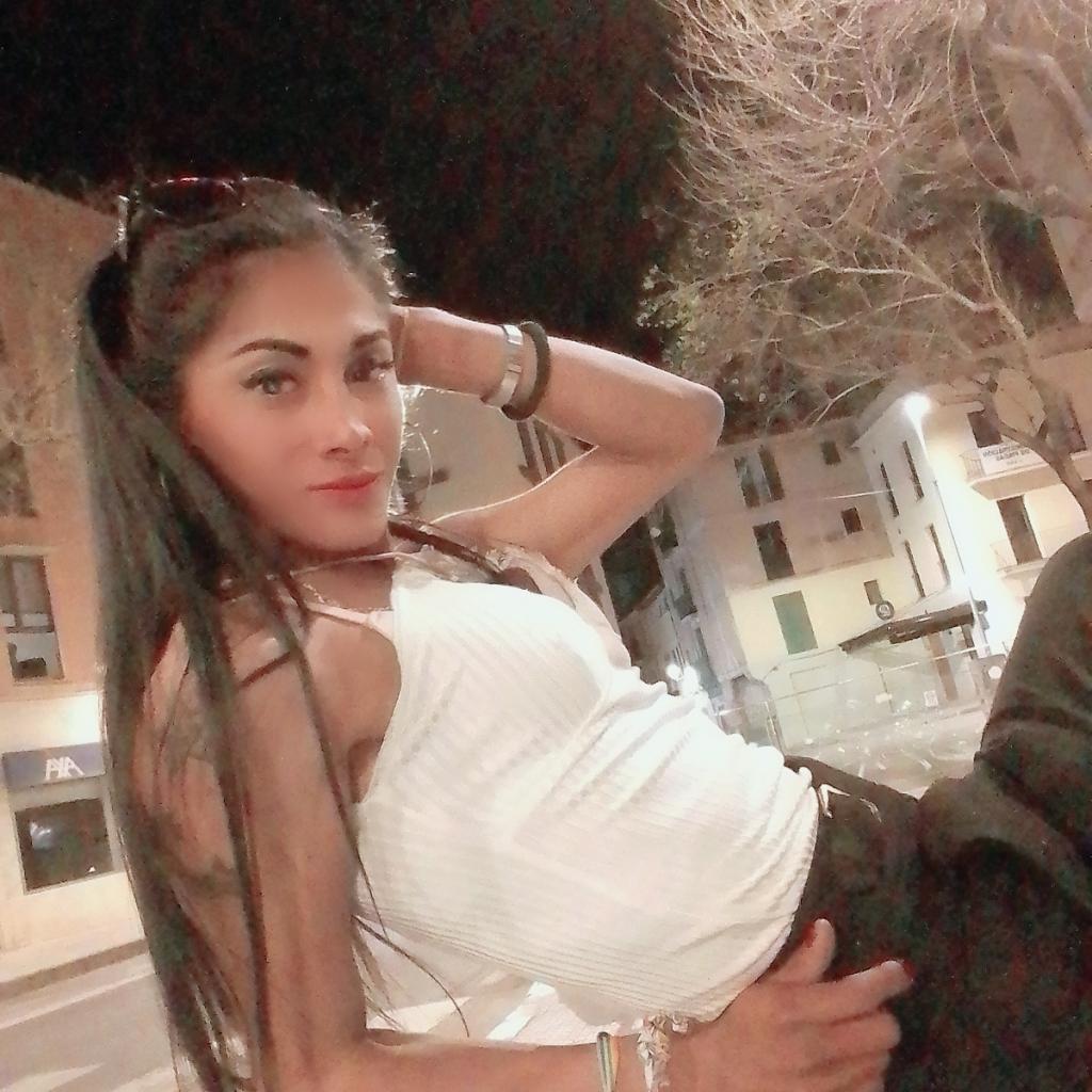 Chica busca chico en Mallorca: 