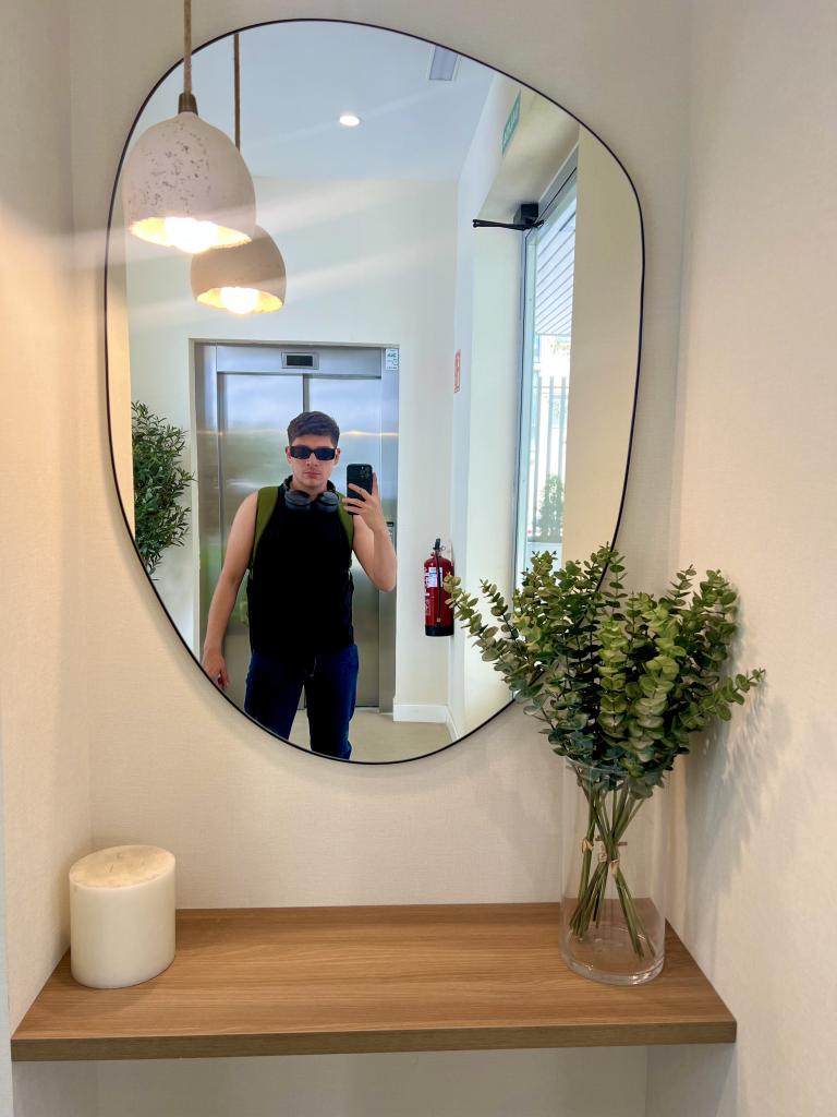 Chico busca chica en Madrid: 