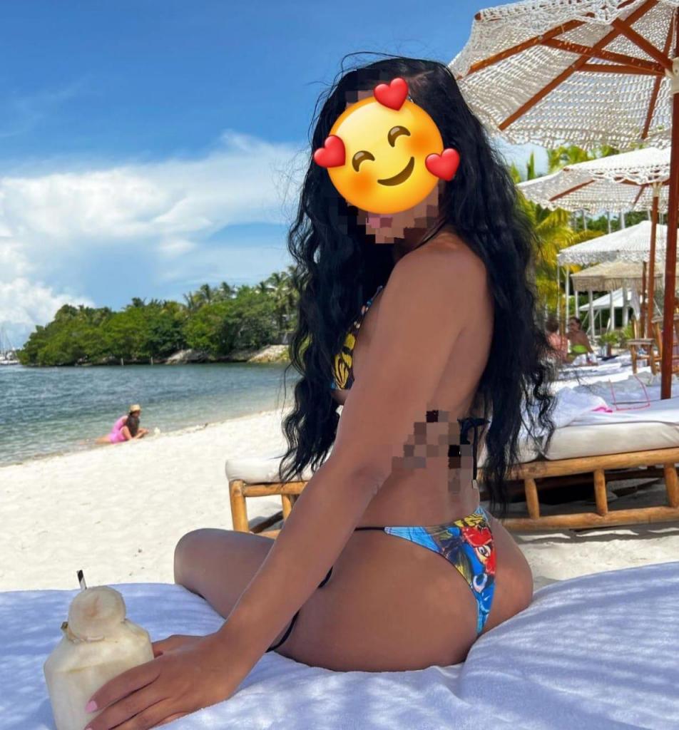 Chica busca chico en Almería: 