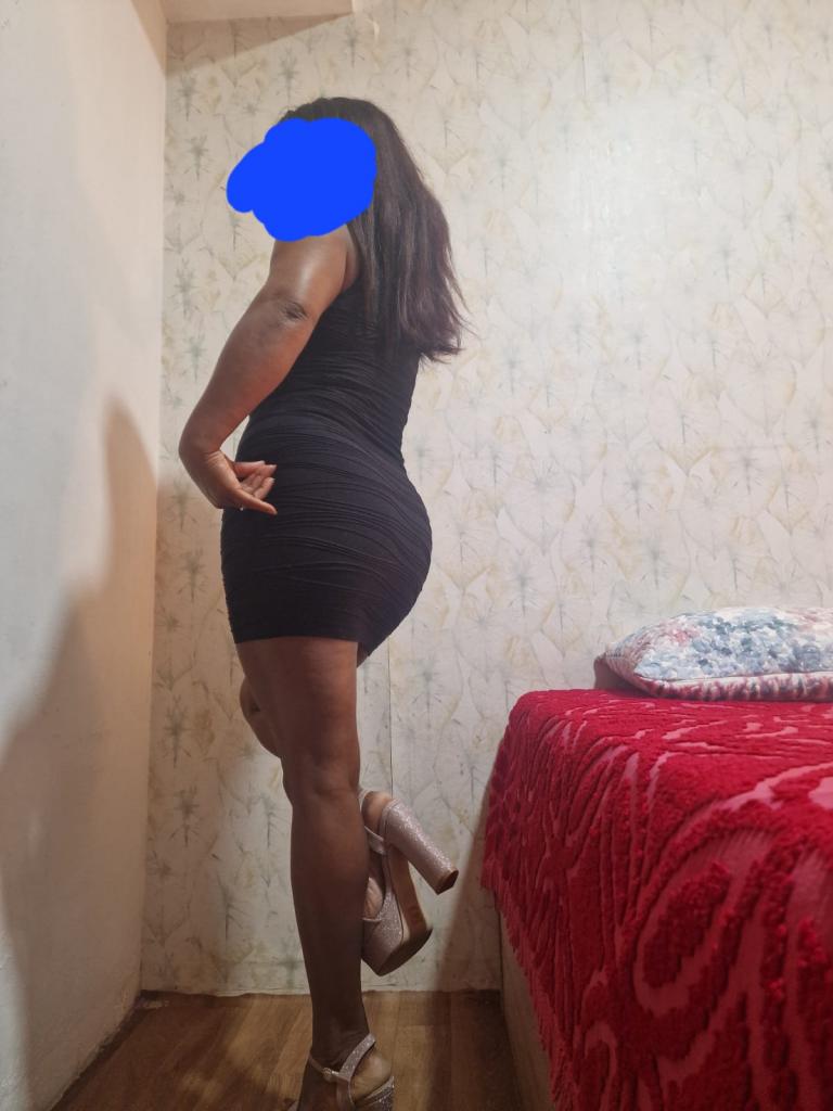 Chica busca chico en Barcelona: 