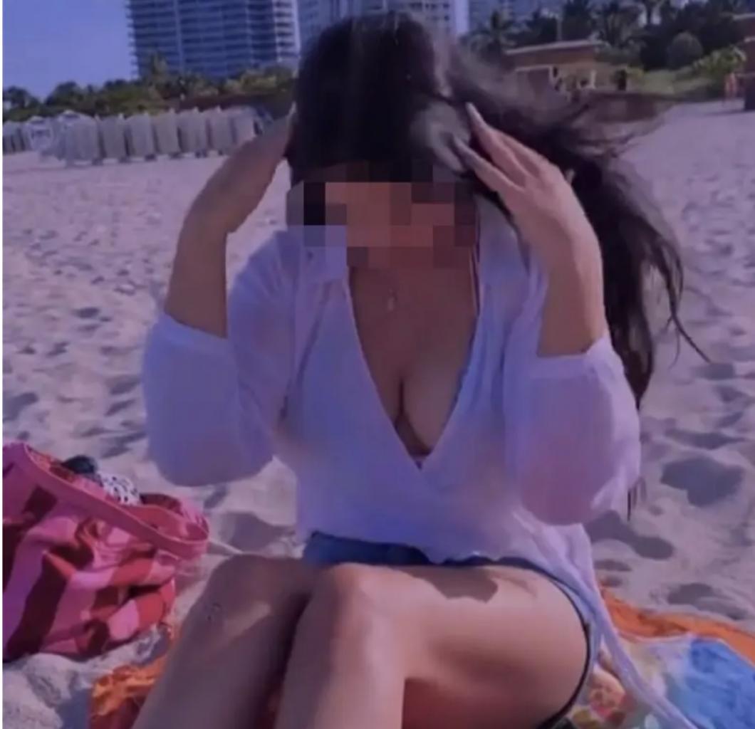 Chica busca chico en Almería: 