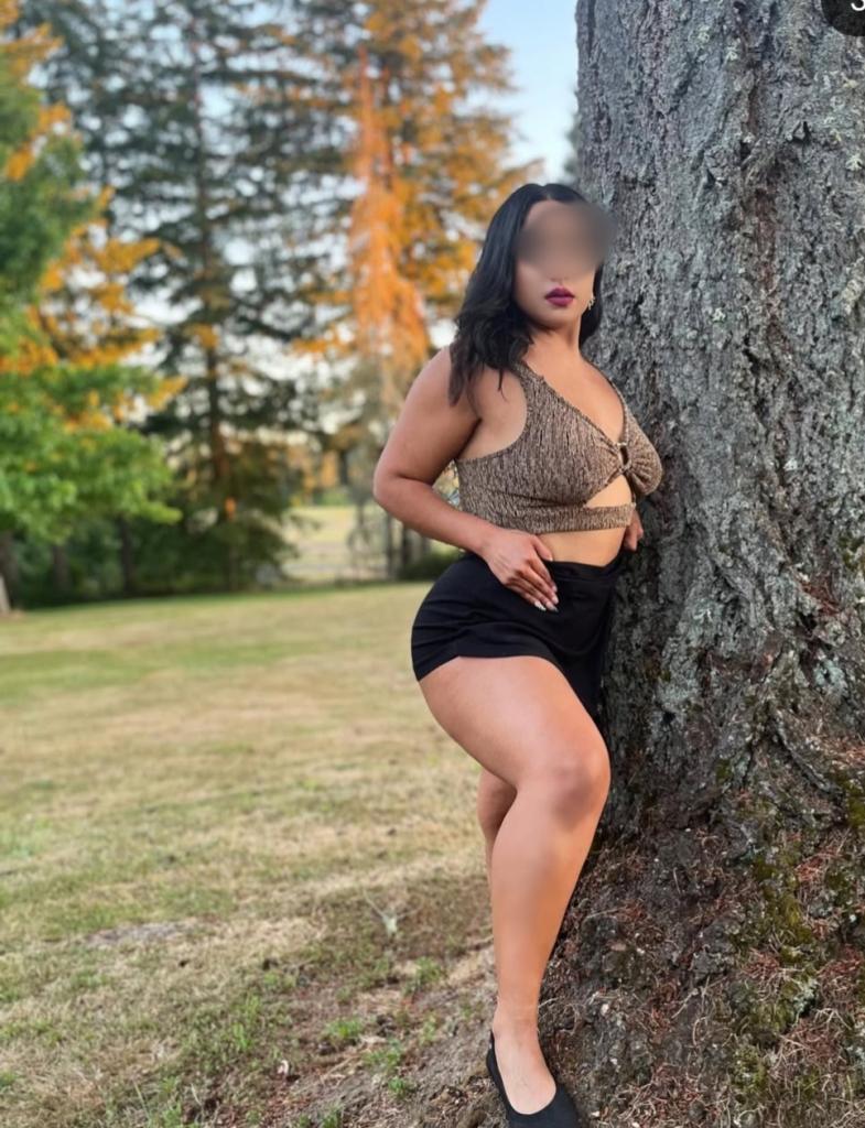 Chica busca chico en La Coruña: 