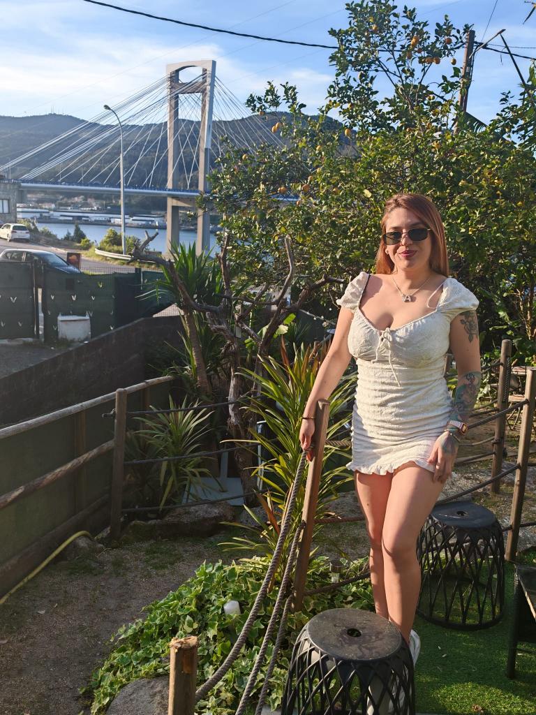 Chica busca chico en Pontevedra: 