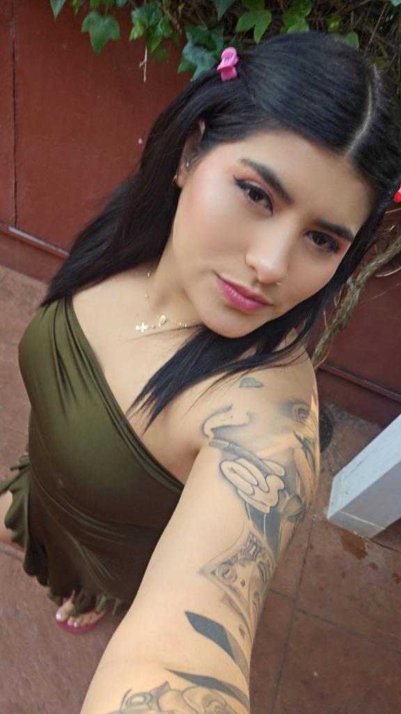 Chica busca chico en Cádiz: 