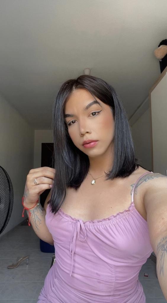 612521199: Transexual en León