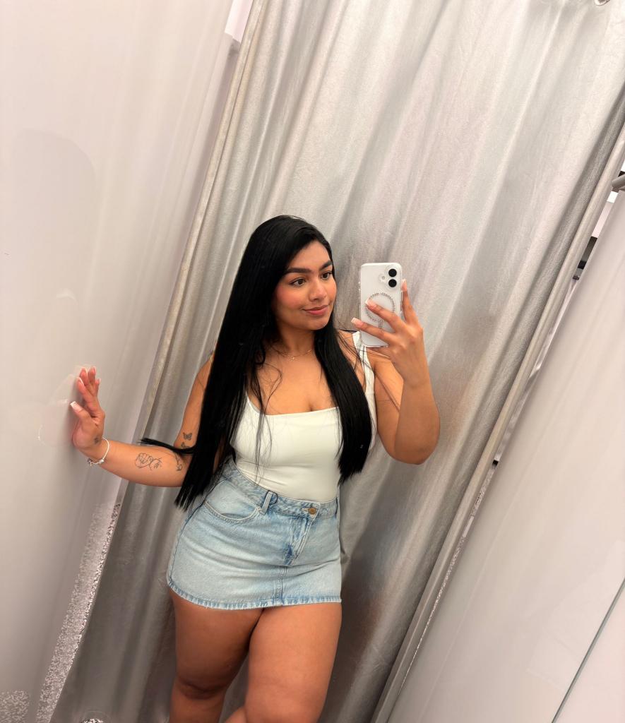 Chica busca chico en Granada: 